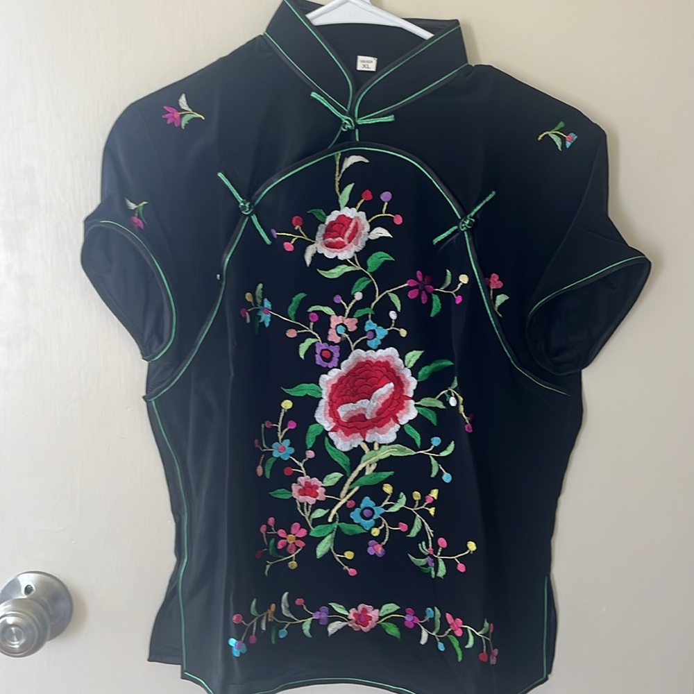 Traditional Chinese Blouse/ Tang Suit